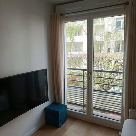 Studio Pres De Paris